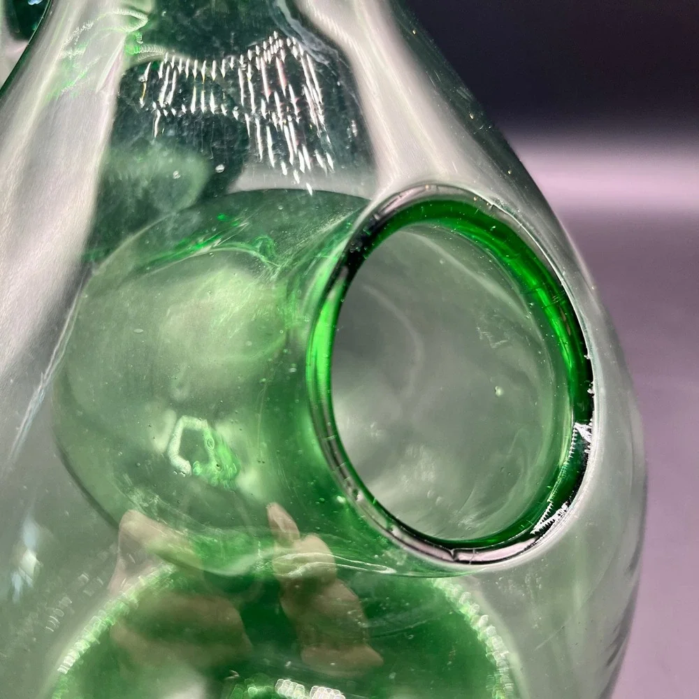 Vtg Green Hand Blown Glass Wine Decanter w/ Internal Ice‎ Chamber Chiller 19